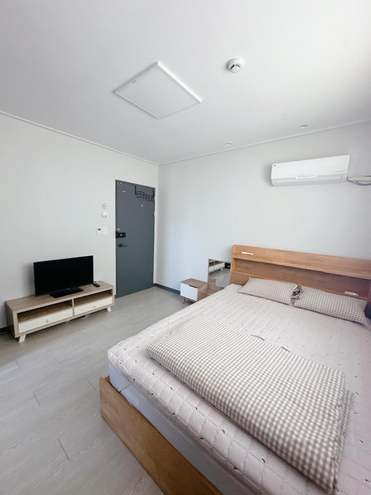 Hotel Yolo House Inchon Exterior foto
