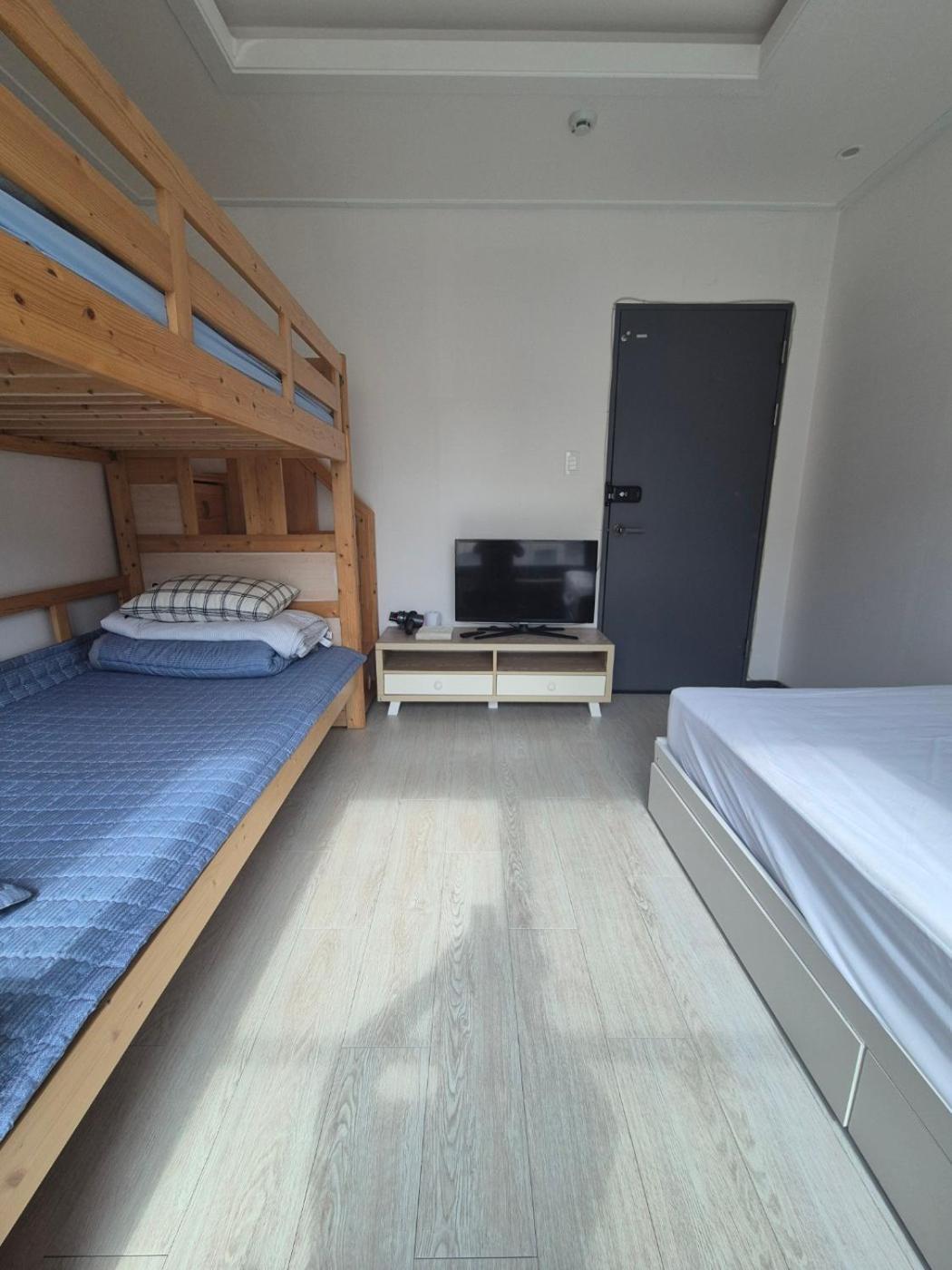 Hotel Yolo House Inchon Exterior foto